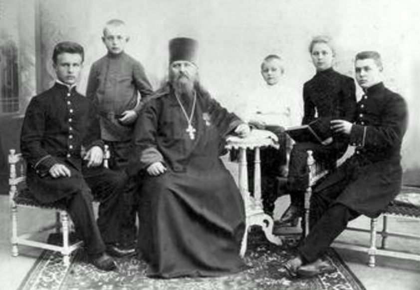 Семья священника Алексия Троицкого